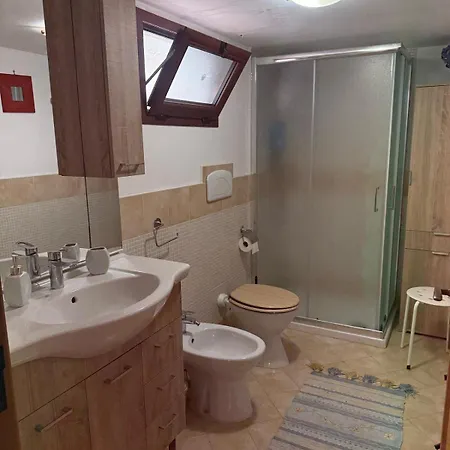 Viale Signorini 3b - House Villastellone